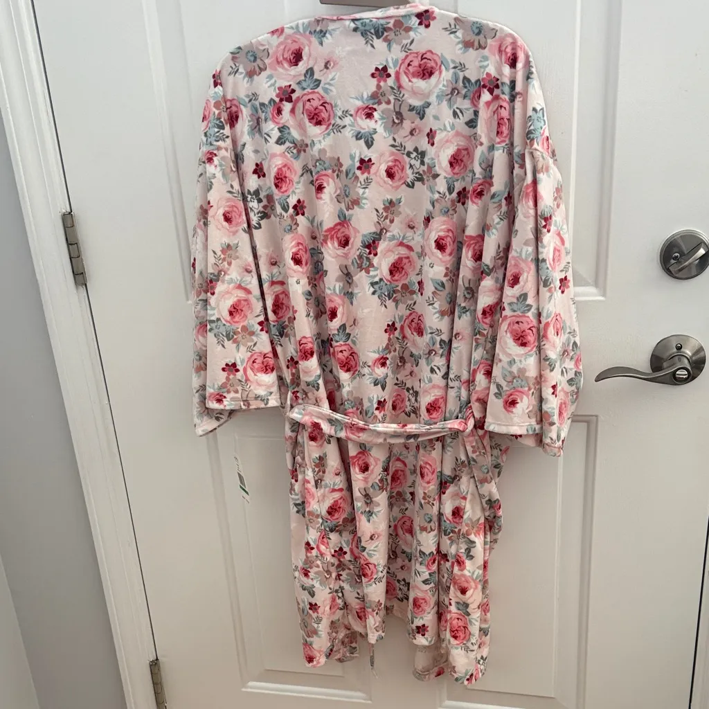 Flora Nikrooz Pink Floral Robe - Image 7