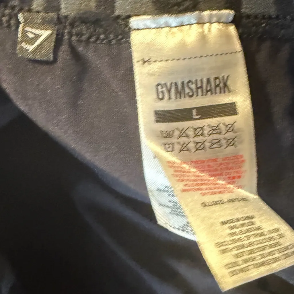 Gymshark black capri leggings large - Image 3