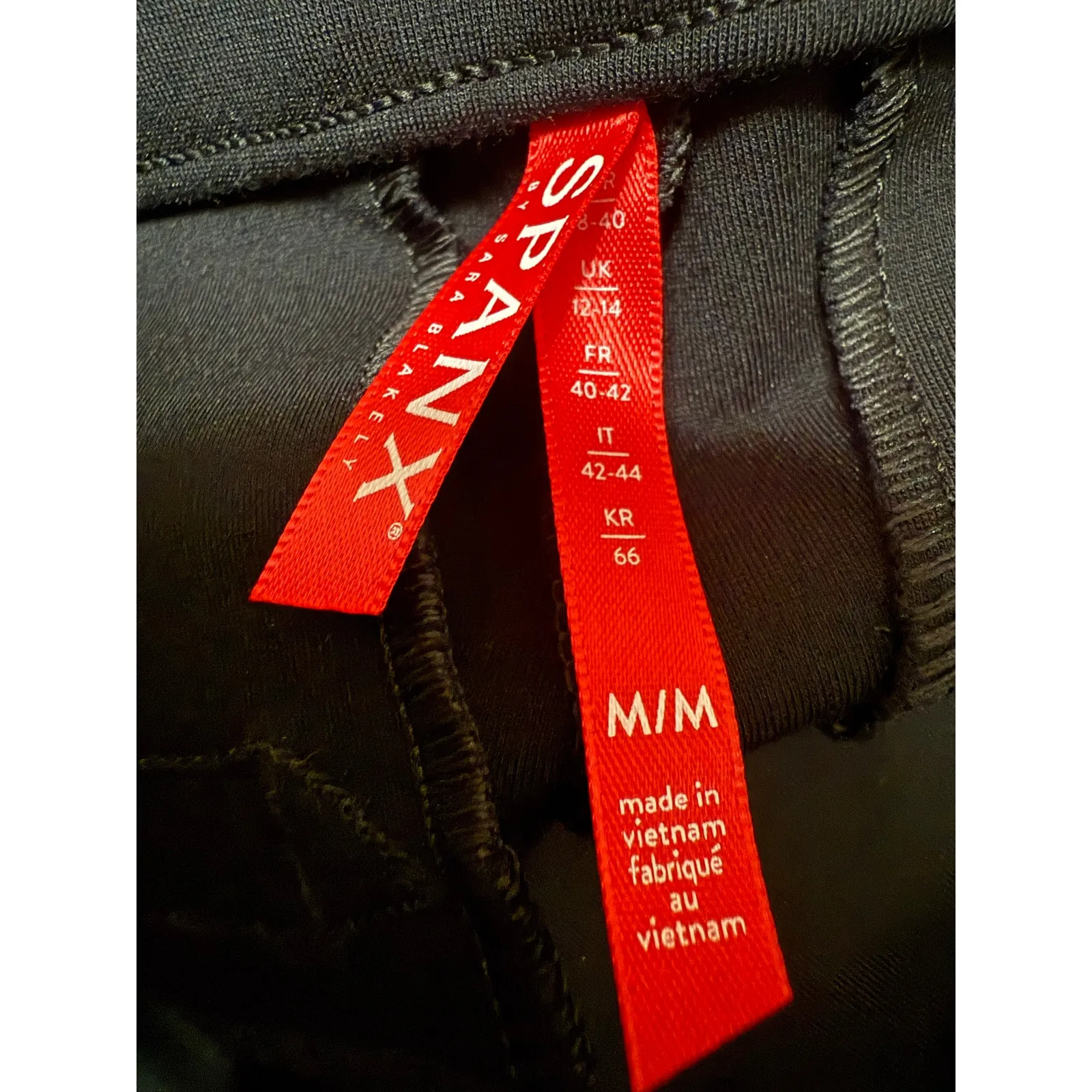 Spanx Black High Waisted Straight Leg Activewear Trousers Leggings Pants Size M - Image 4