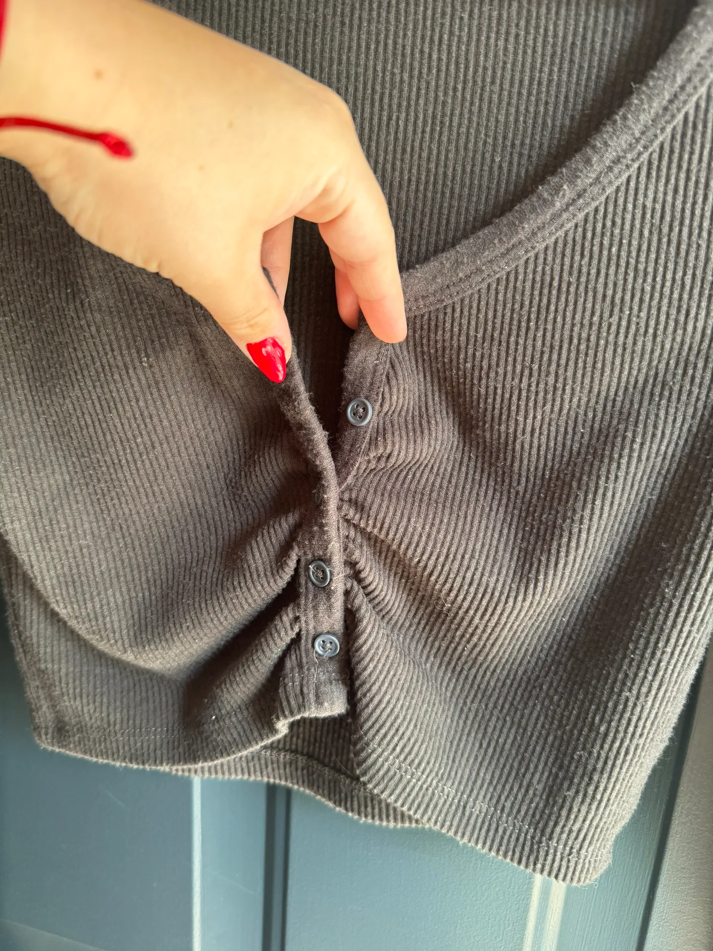 Urban Outfitters Long Sleeve Cropped Top - Image 3