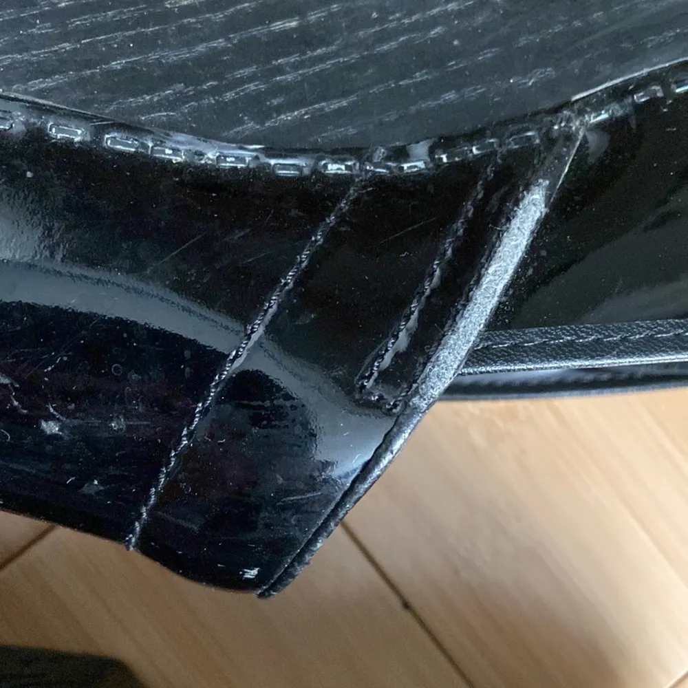 Dansko Women's  Patent Professional Clogs Black EU 38 US size 7.5 - Image 9