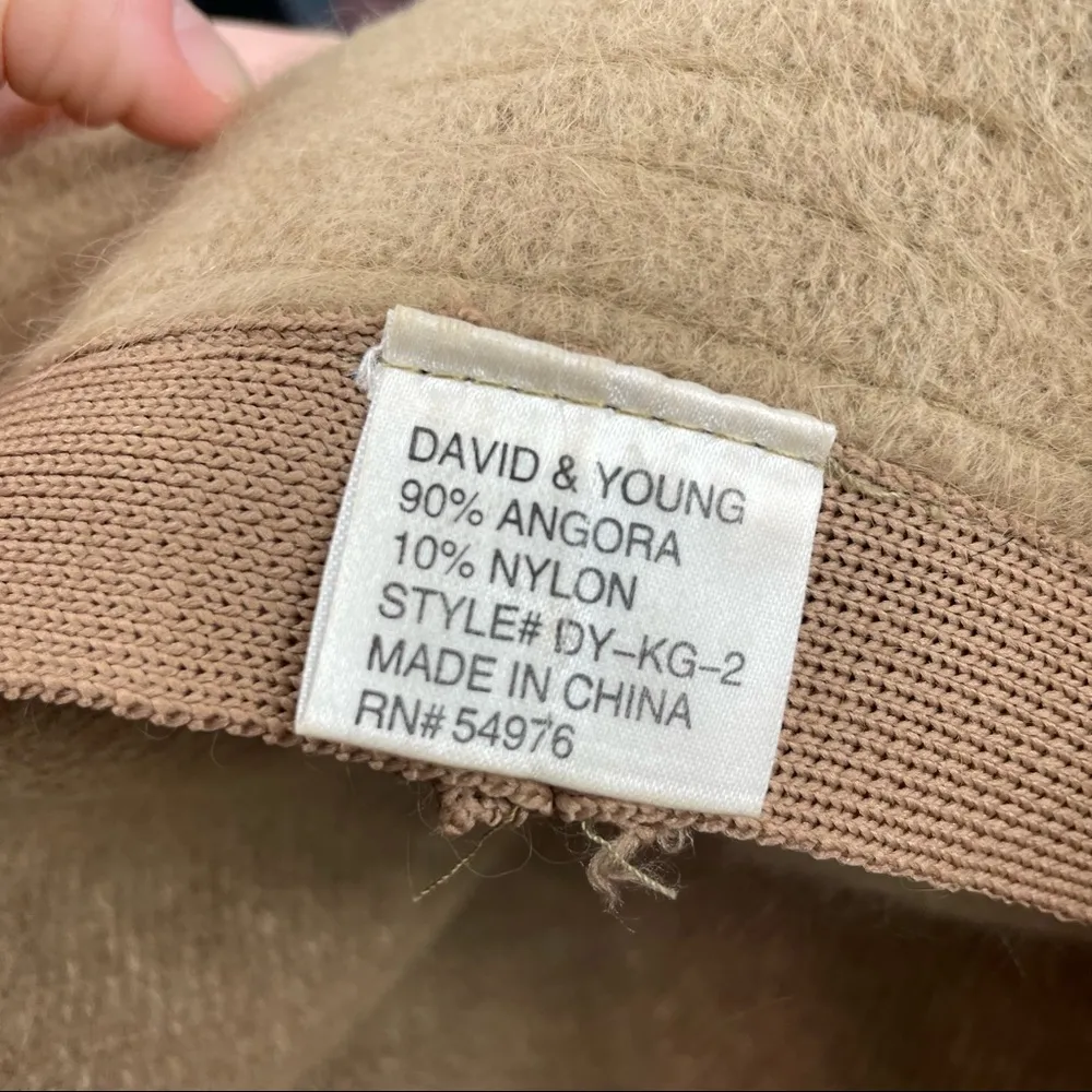 Vintage David And Young Bucket Hat - Image 8