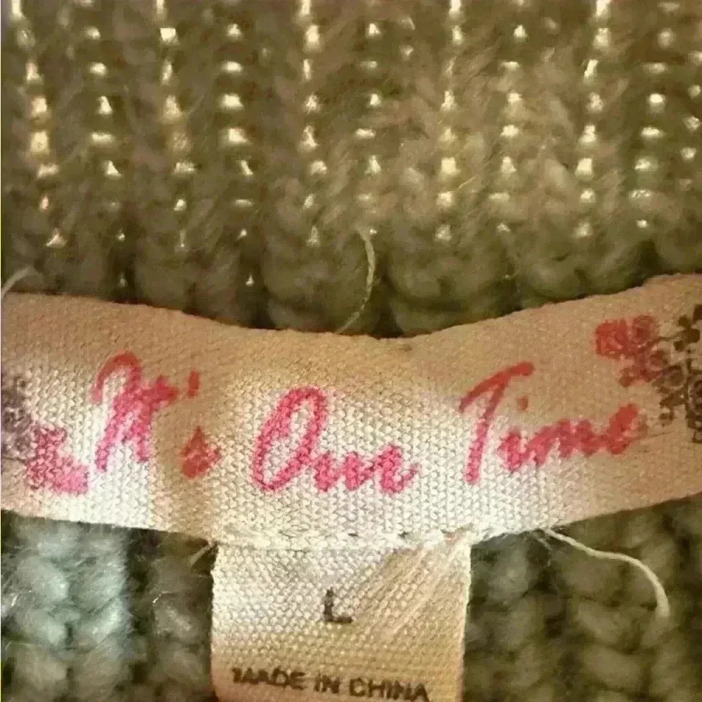 It’s Our Time Striped Cropped Lantern Sleeve Sweater Size Large - Image 4