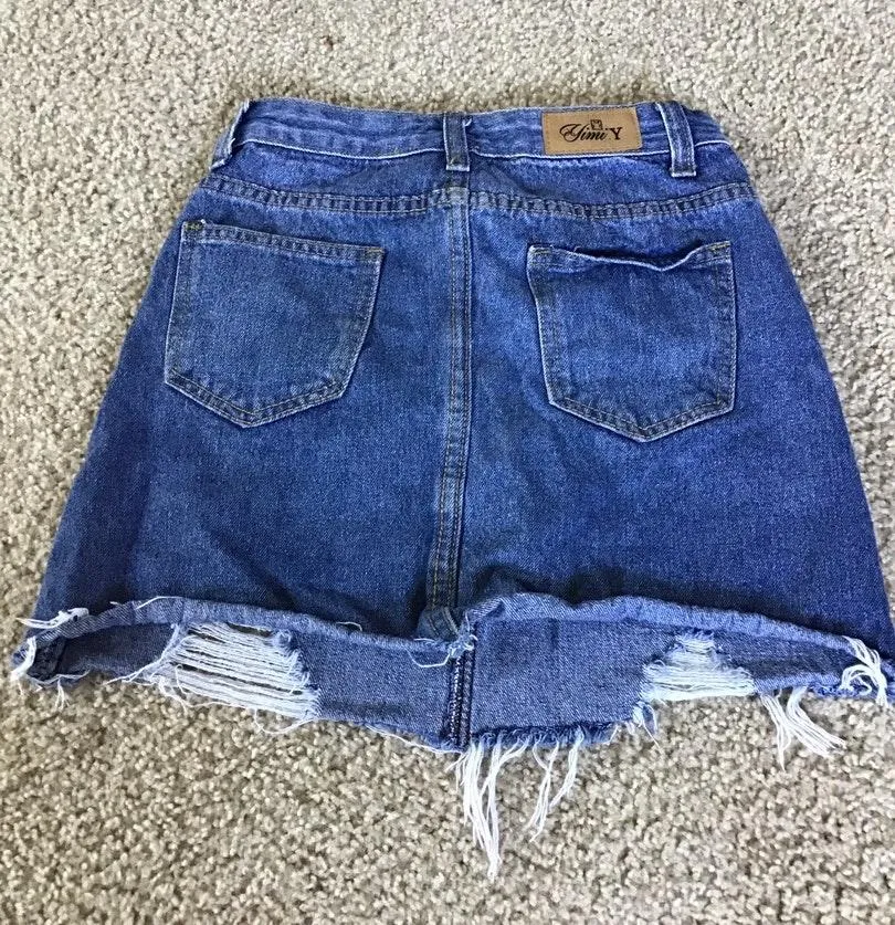 Levi’s Jeans Skirt - Image 2