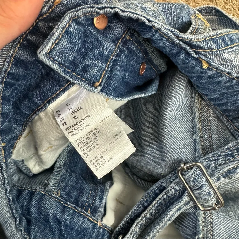 American Eagle Womens Shortalls Sz XS Light Medium Wash Distressed Relaxed Fit - Image 15