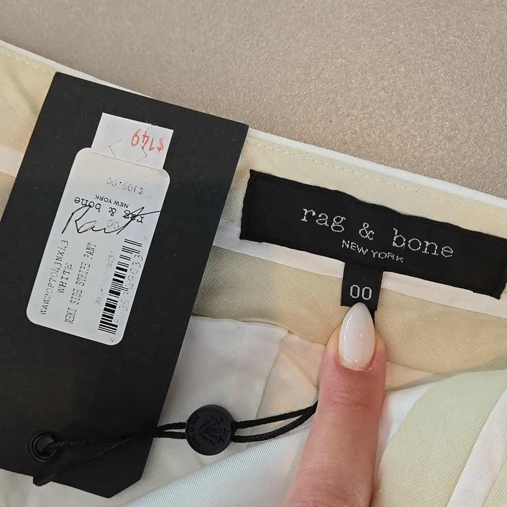 Rag and Bone NWT!  Stylish White Side Stripe Pants - Image 4