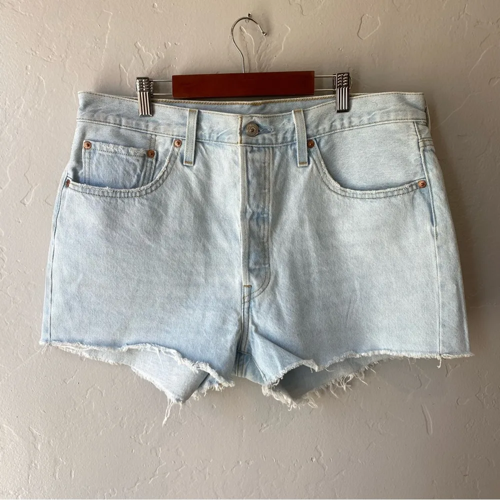 Levi's 501 Original Fit High Rise Cutoff Raw Hem Light Wash Shorts in Ojai Lake - Image 4