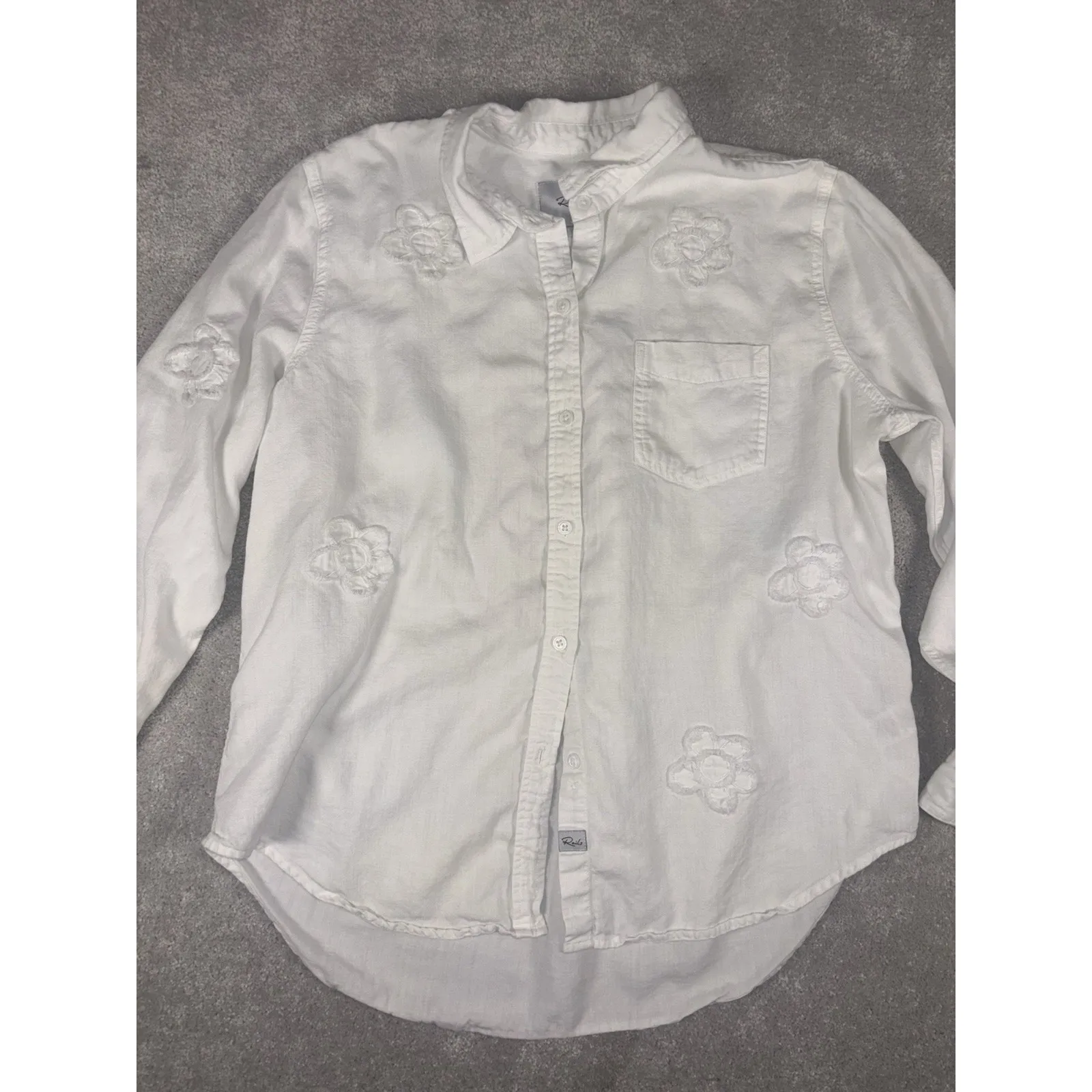 Rails Shirt Ingrid Daisy Appliqué White Womens Size Large Button Up Linen Blend - Image 4