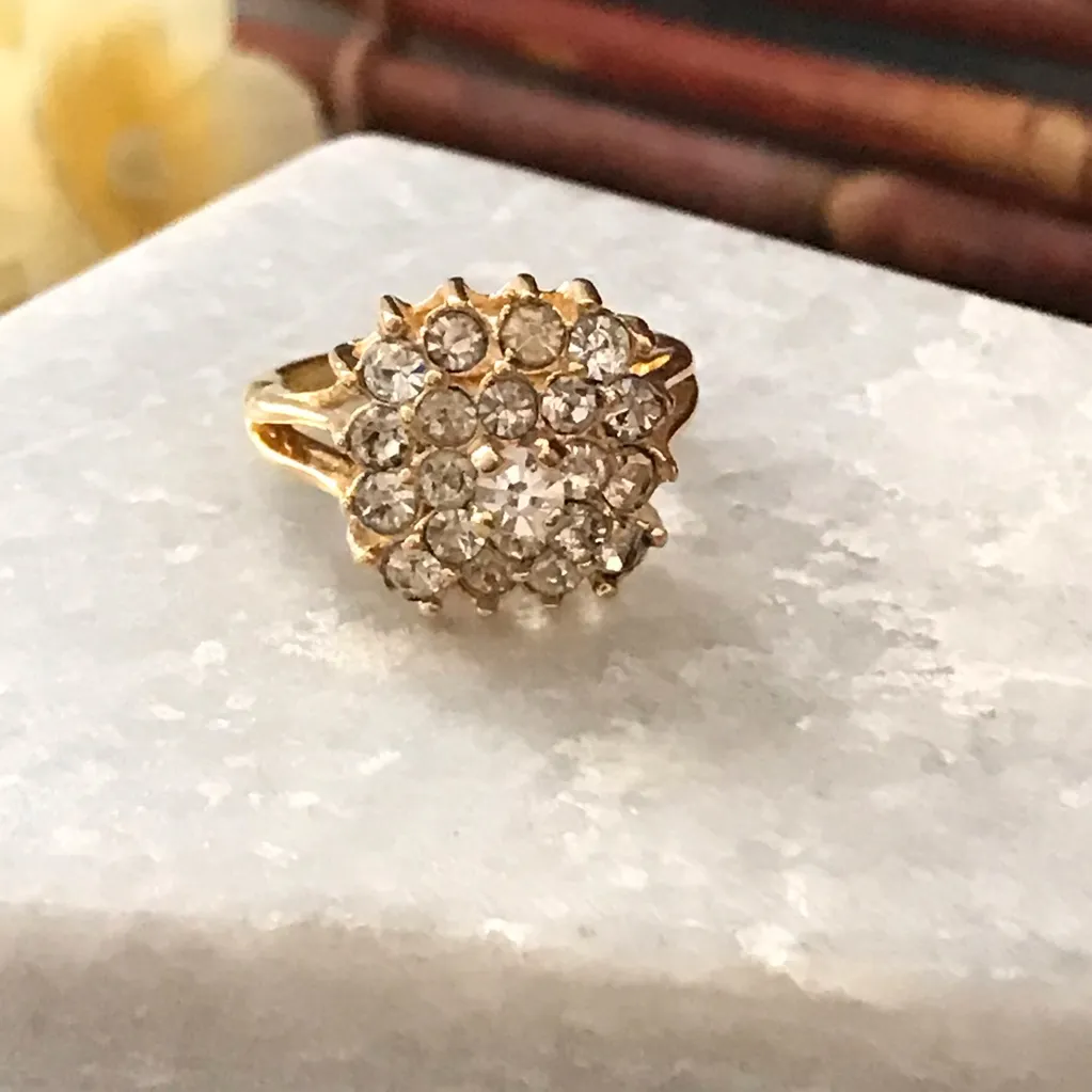 Cocktail Ring Sparkle Galore Size 6 Gold - Image 6