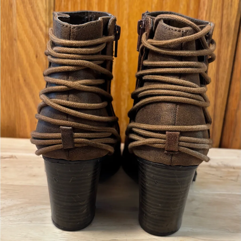 Candie’s Cabootscoot ankle boots chunky heeled booties shoes - Image 5