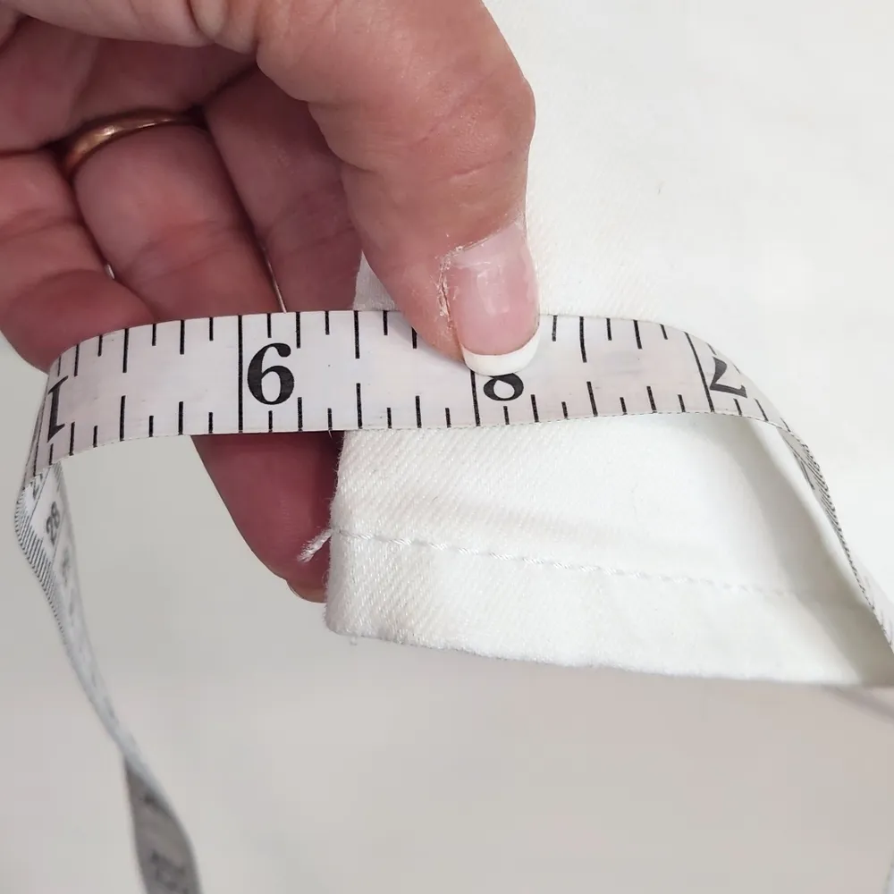 True Religion Becca Mid Rise Bootcut White Jeans  Size 29 - Image 11