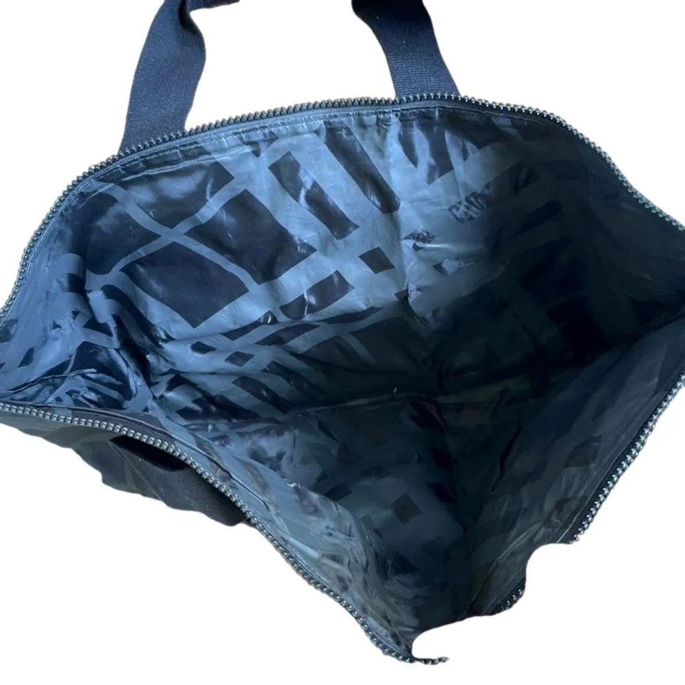 Burberry Medium Check Weekend Bag, Unisex, Black - Image 2