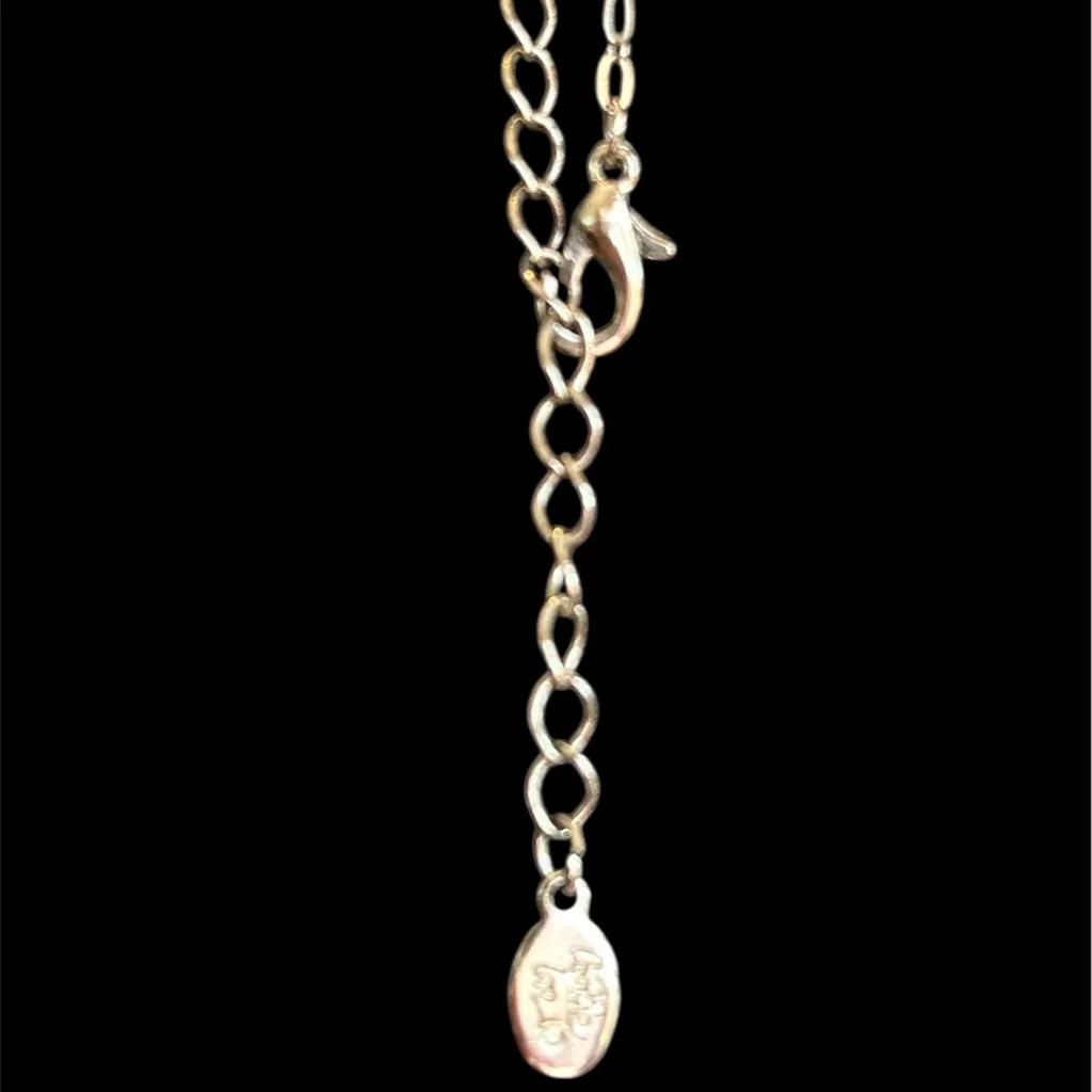 Cookie Lee Silver Oval Pendant Necklace - Image 2