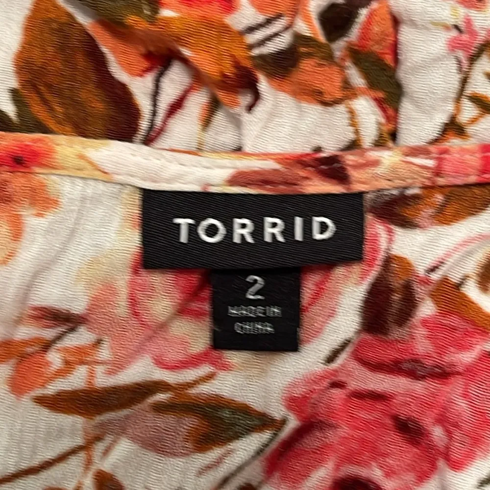 Torrid Babydoll Crinkle Gauze Crochet Inset Lace-Up Top - Image 4