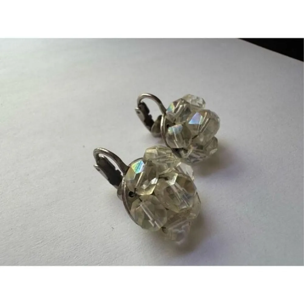 90s Vintage Womens Chunky Clear Rhinestone Cluster Clip On Earrings Retro Floral White - Image 3