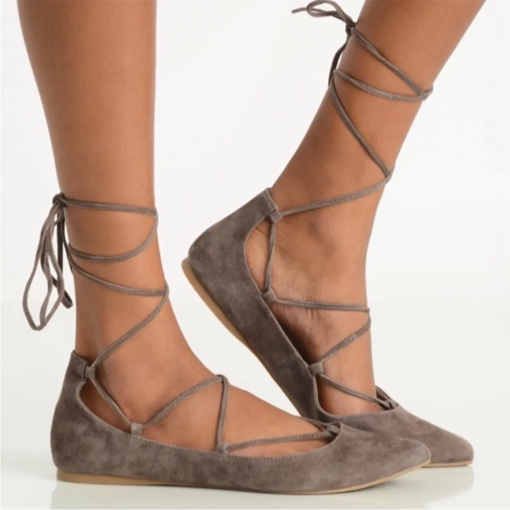 Steve Madden Eleanor Suede Lace-Up Ballet Flats Taupe Size 7.5 - Image 2