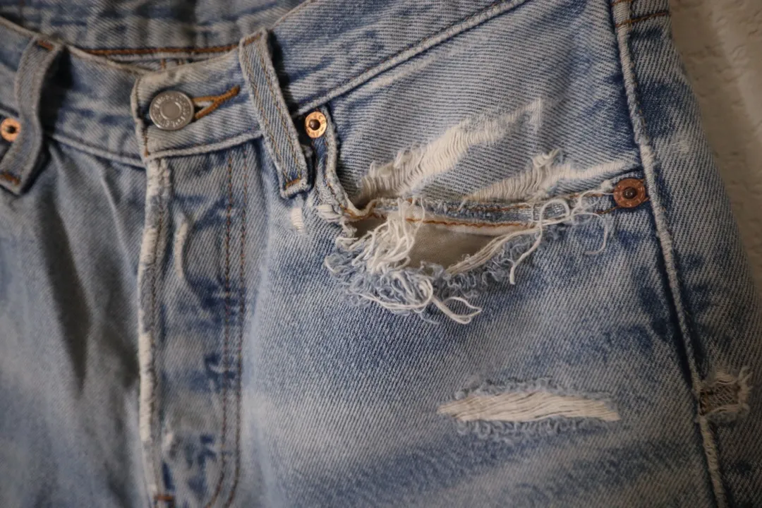 Levi’s 501 Shorts - Image 3