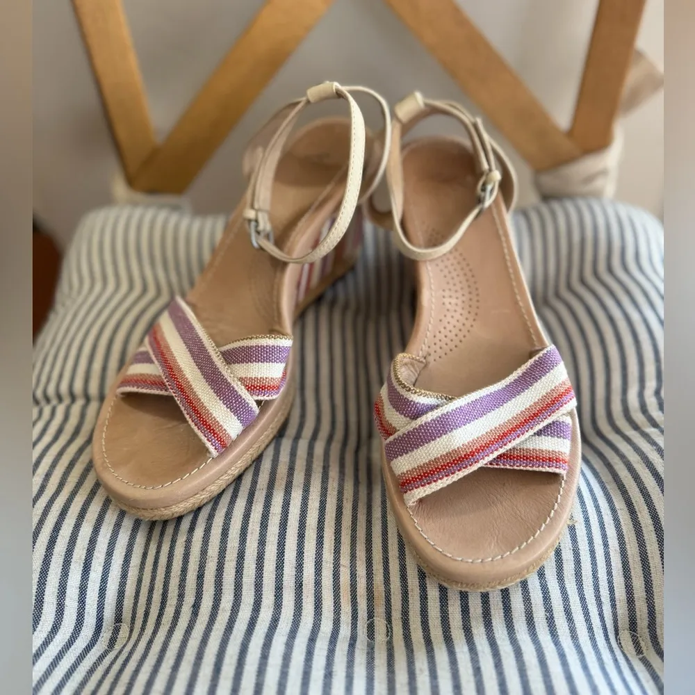UGG Purple Pink White Striped Espadrille Wedge Strappy Sandals Sz 8 - Image 9