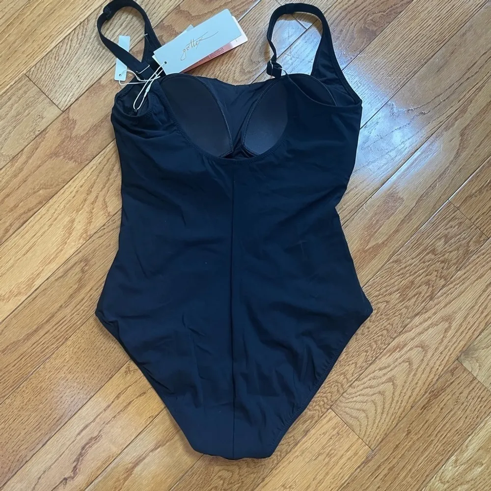 Gottex Splendid One-Piece Swimsuit black white trims slimming siluet Sz 12 - Image 7