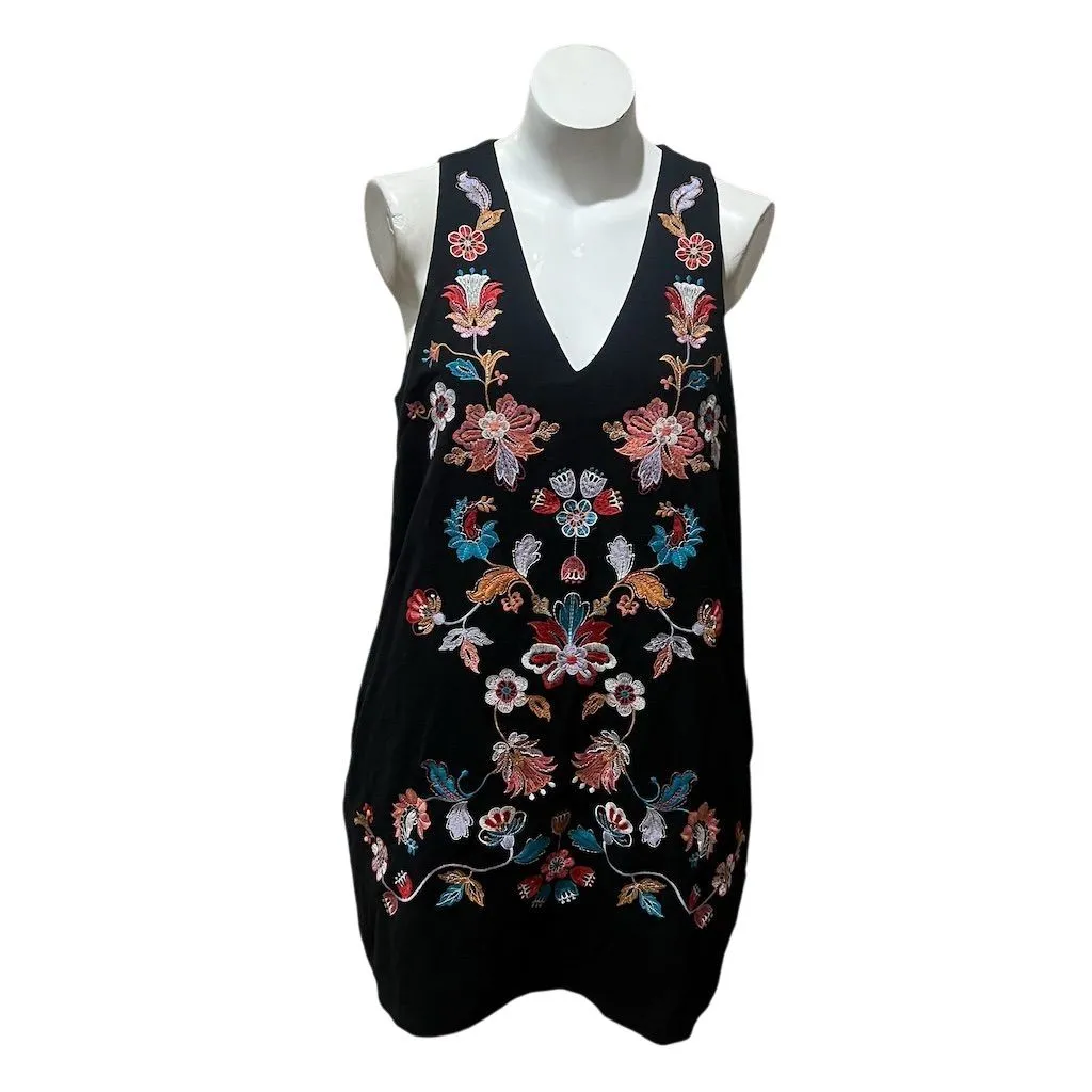 By Together Women's L Black Floral Embroidered V-Neck Knee Dress - Image 3