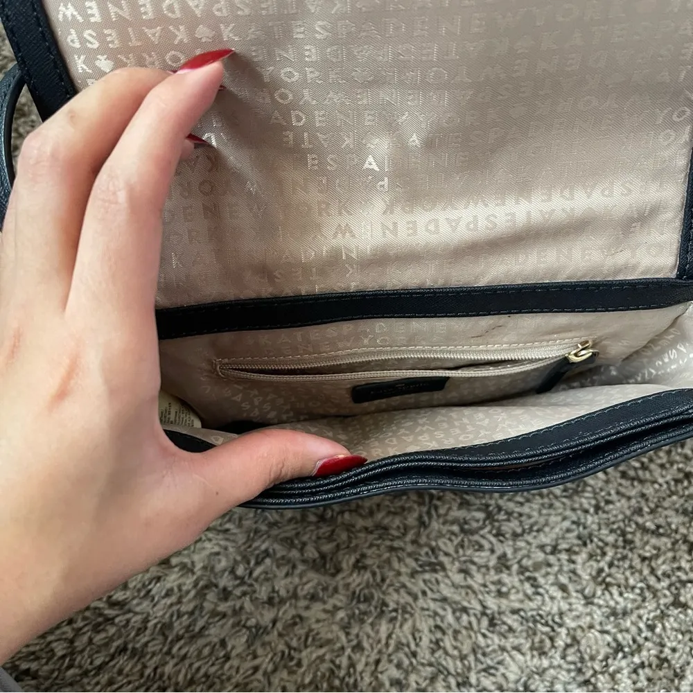 KATE SPADE Carsen Laurel Way Leather Cross Body Bag Beige - Image 5