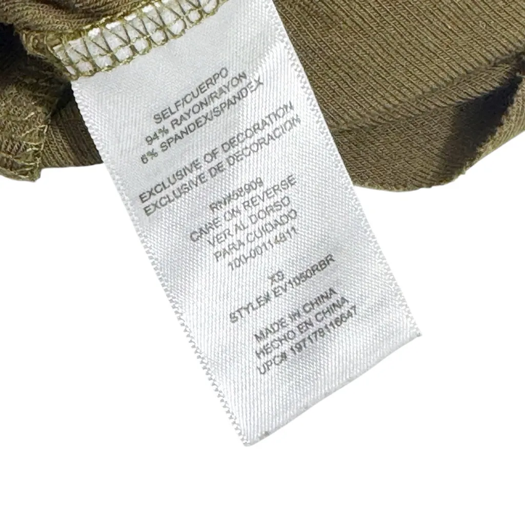 Every Women’s Scoop Hem Olive Green Basic Tee size XS - Image 5