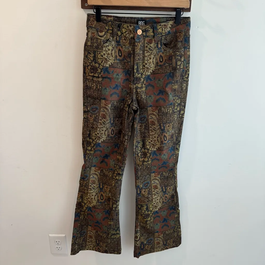 Urban Outfitters BDG High-Waisted Flare Jean Jacquard Print Size 27 - Image 5