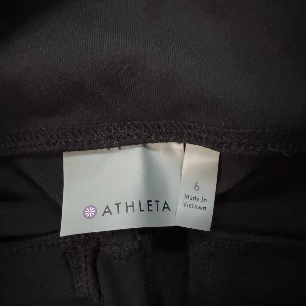 Athleta Highline Hybrid Ankle Tight Green Black Zip Pocket Size 6 Gym Travel - Image 6