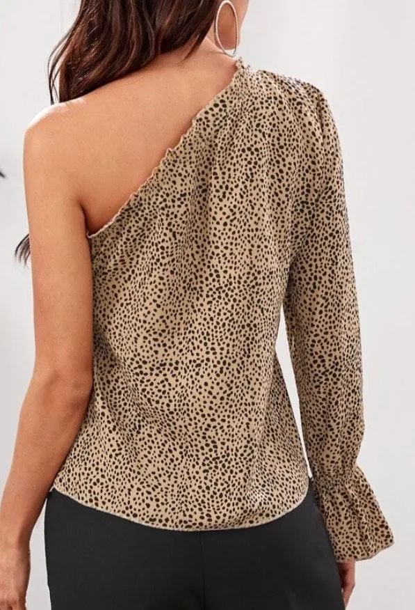 One Shoulder Spotted Top Tan Size M - Image 3