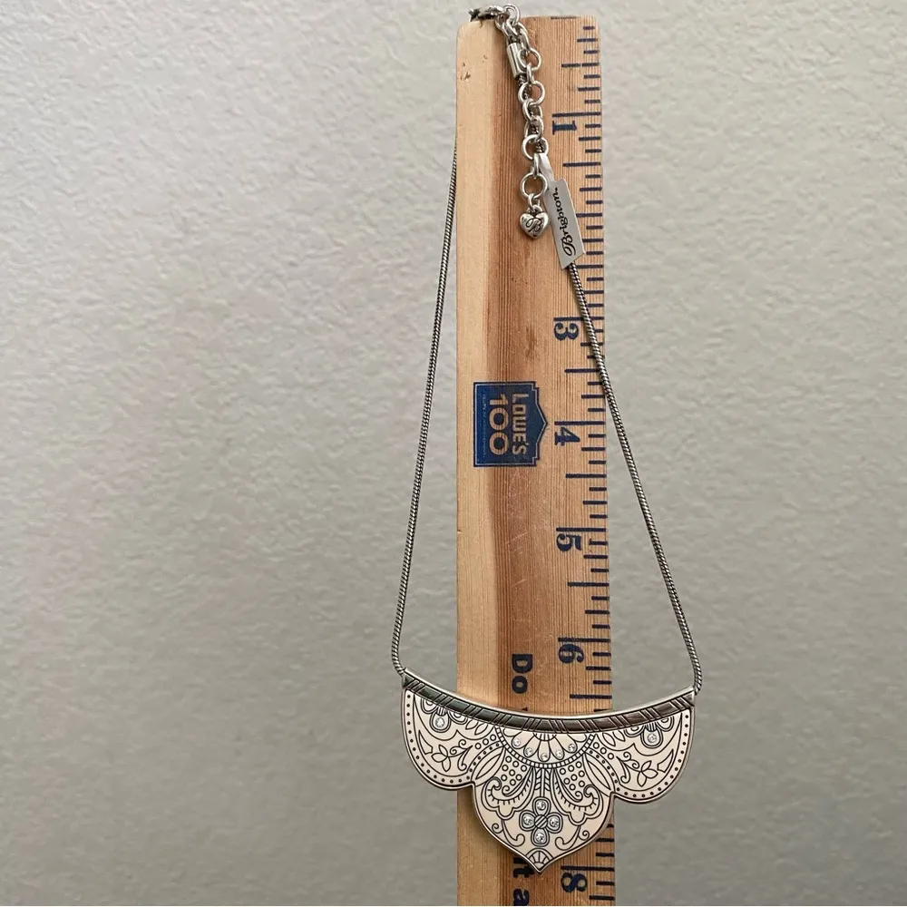 Retired BRIGHTON Casablanca Palace Reversible Silvertone Short Collar Necklace - Image 9