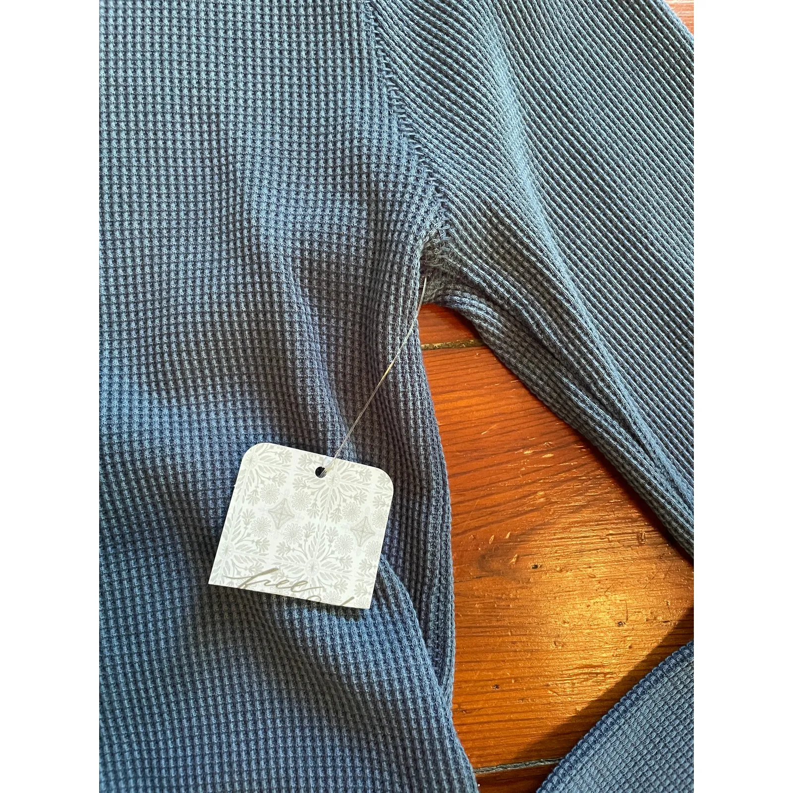 Free People We The Free Thermal Waffle Knit Long Sleeve Top NWT Small Dark Blue - Image 8