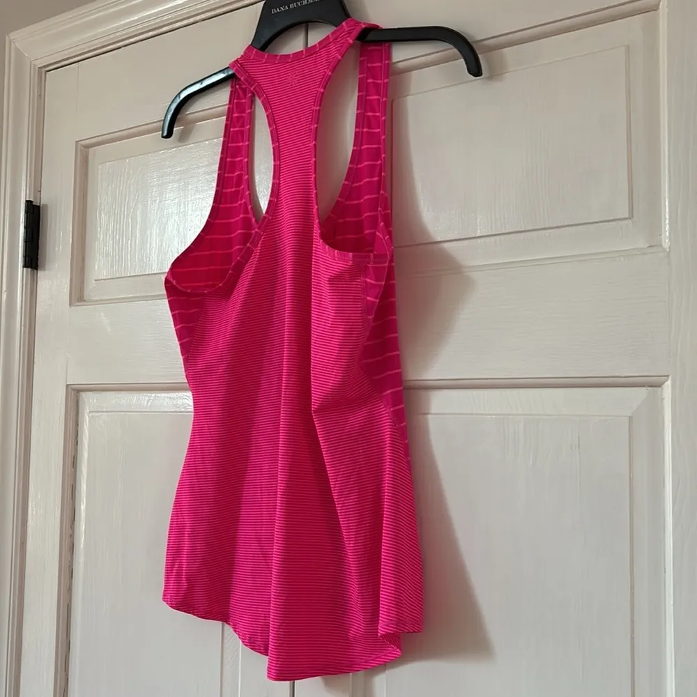 Athleta Chi Tank Varied Stripe Brilliant Magenta Size XS Wicking $44 Neon Bright - Image 11