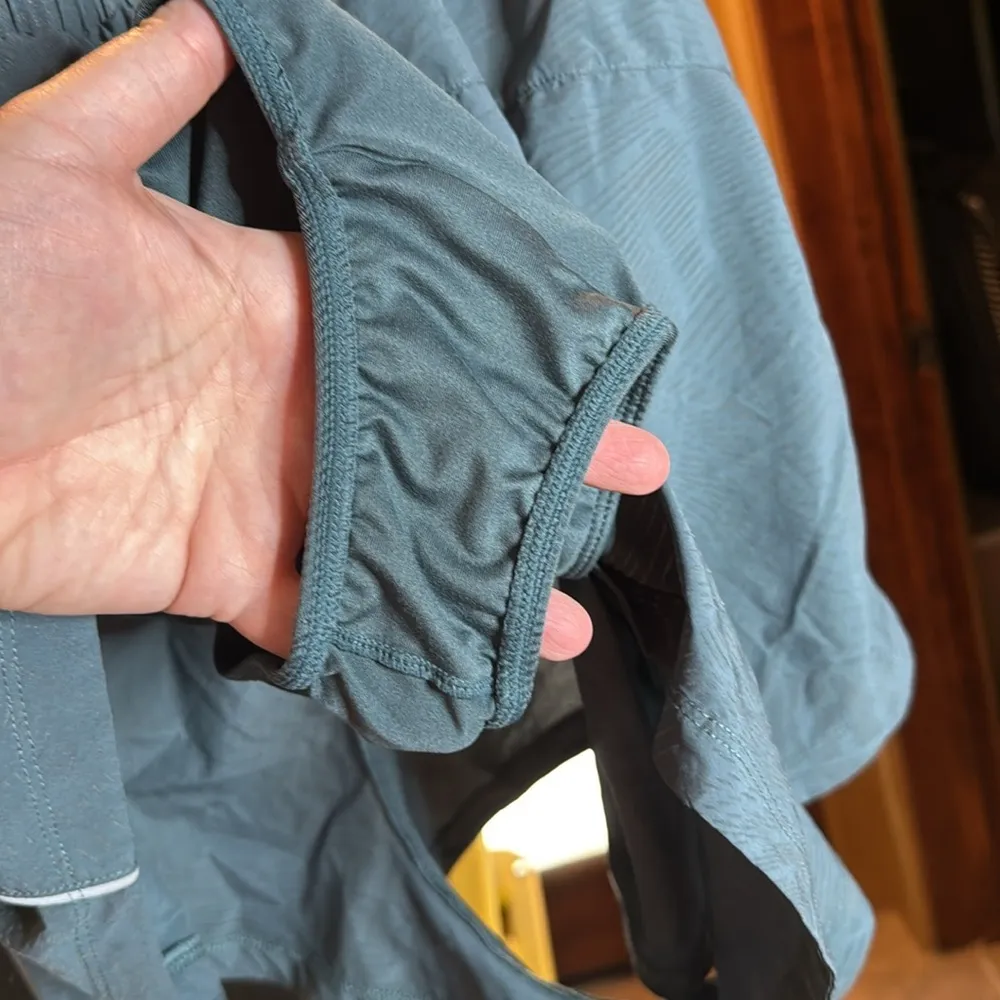 Fabletics Full Speed Mid-Rise Run Short High Frequency Reflective Size 4X - Image 10