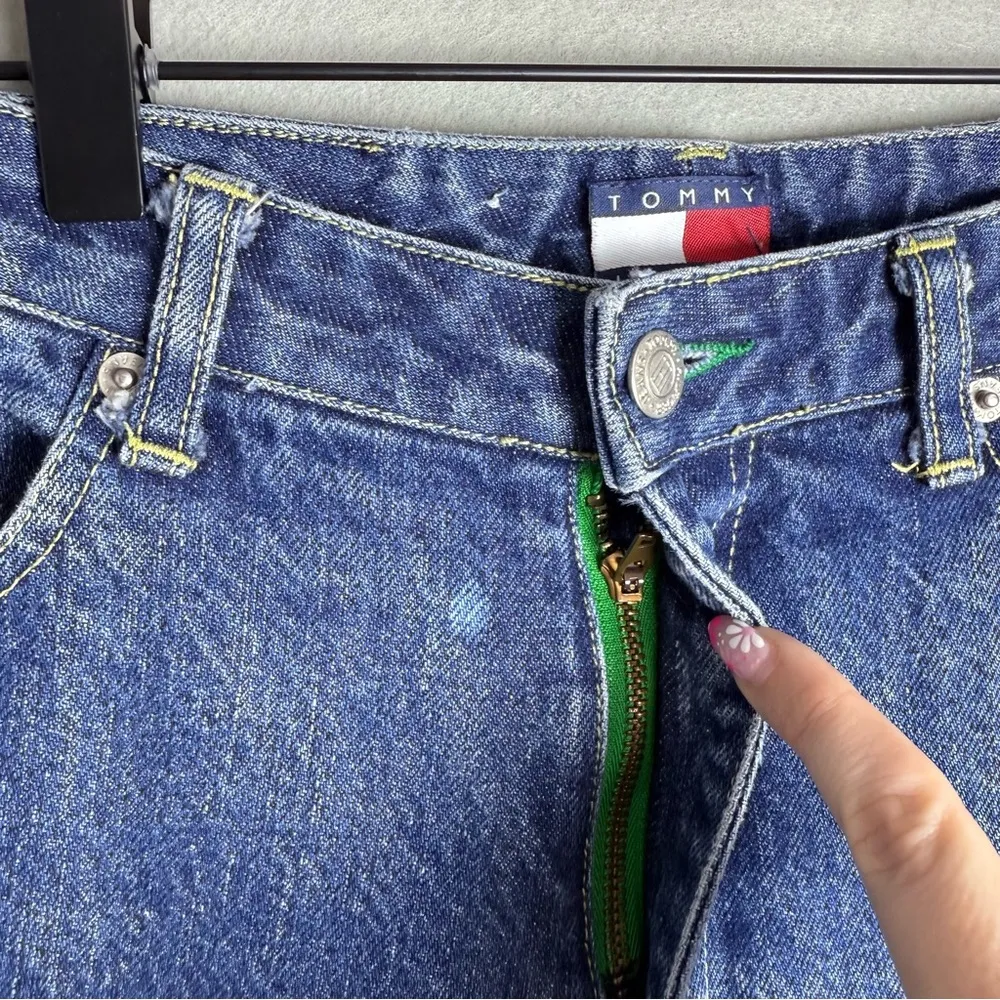 Vintage Tommy Hilfiger Women’s High-Waisted Jeans Made in Macau 1990 Y2K size 7 - Image 6