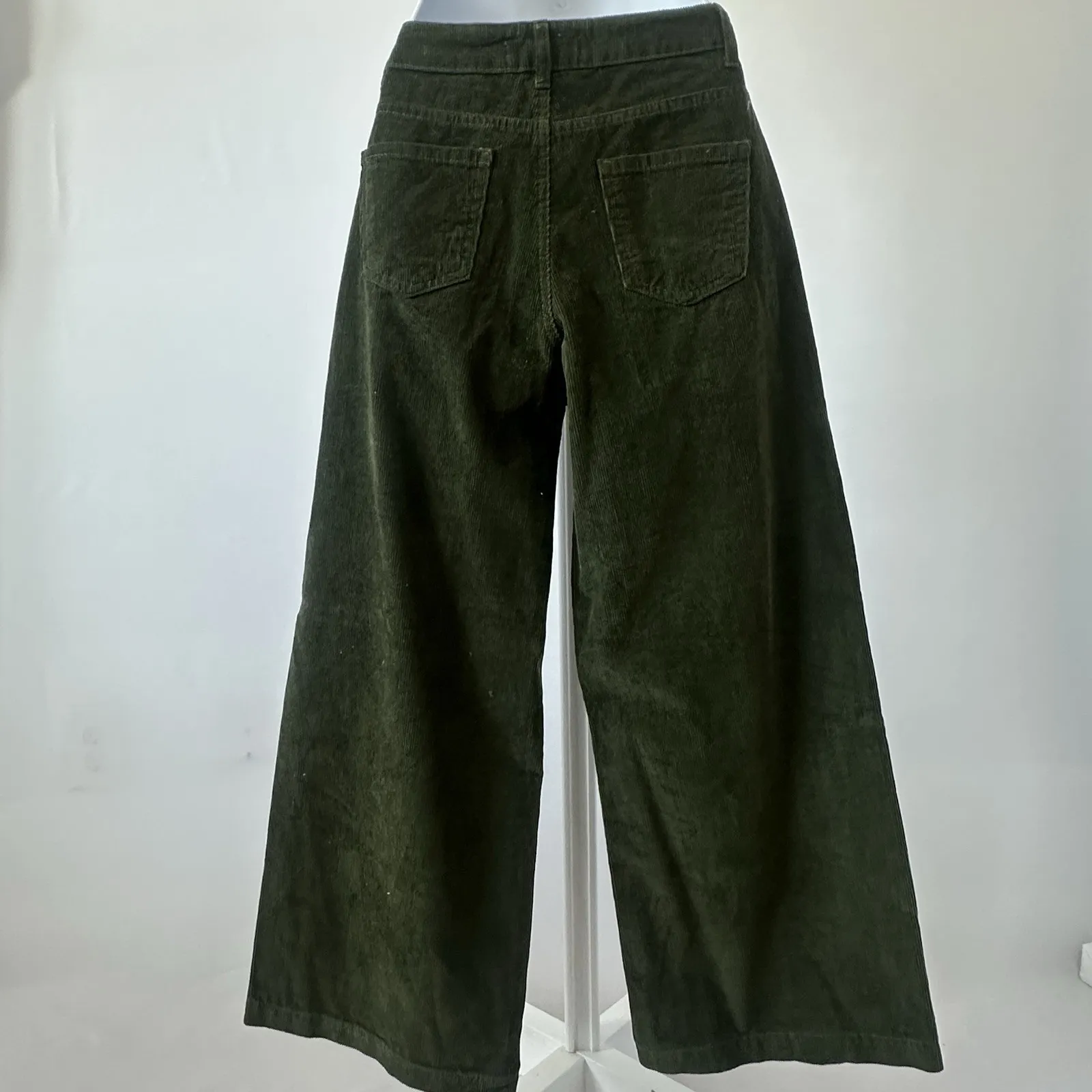 NWT Denim  Co., Sz 4 Green Corduroy Wide Leg (b41) - Image 2