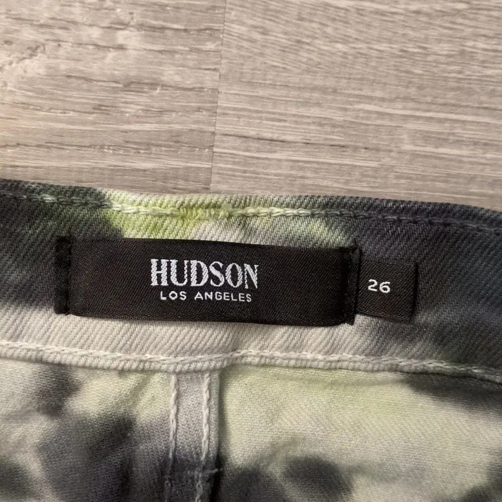 Hudson Viper Tie Dye Denim Skirt Size 26 - Image 4