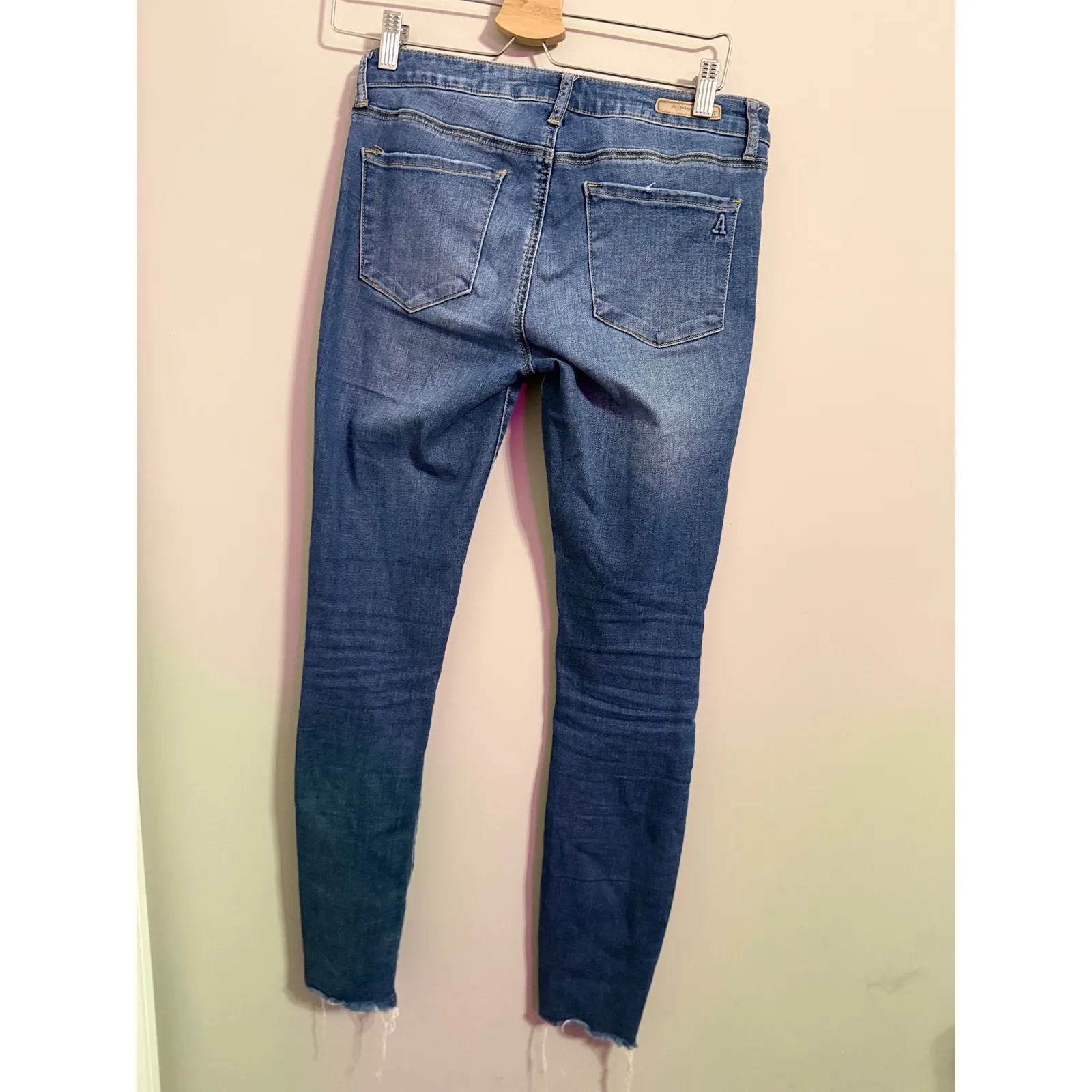 Articles of Society Womens Blue Distressed Skinny Jeans Size 26 - Image 5