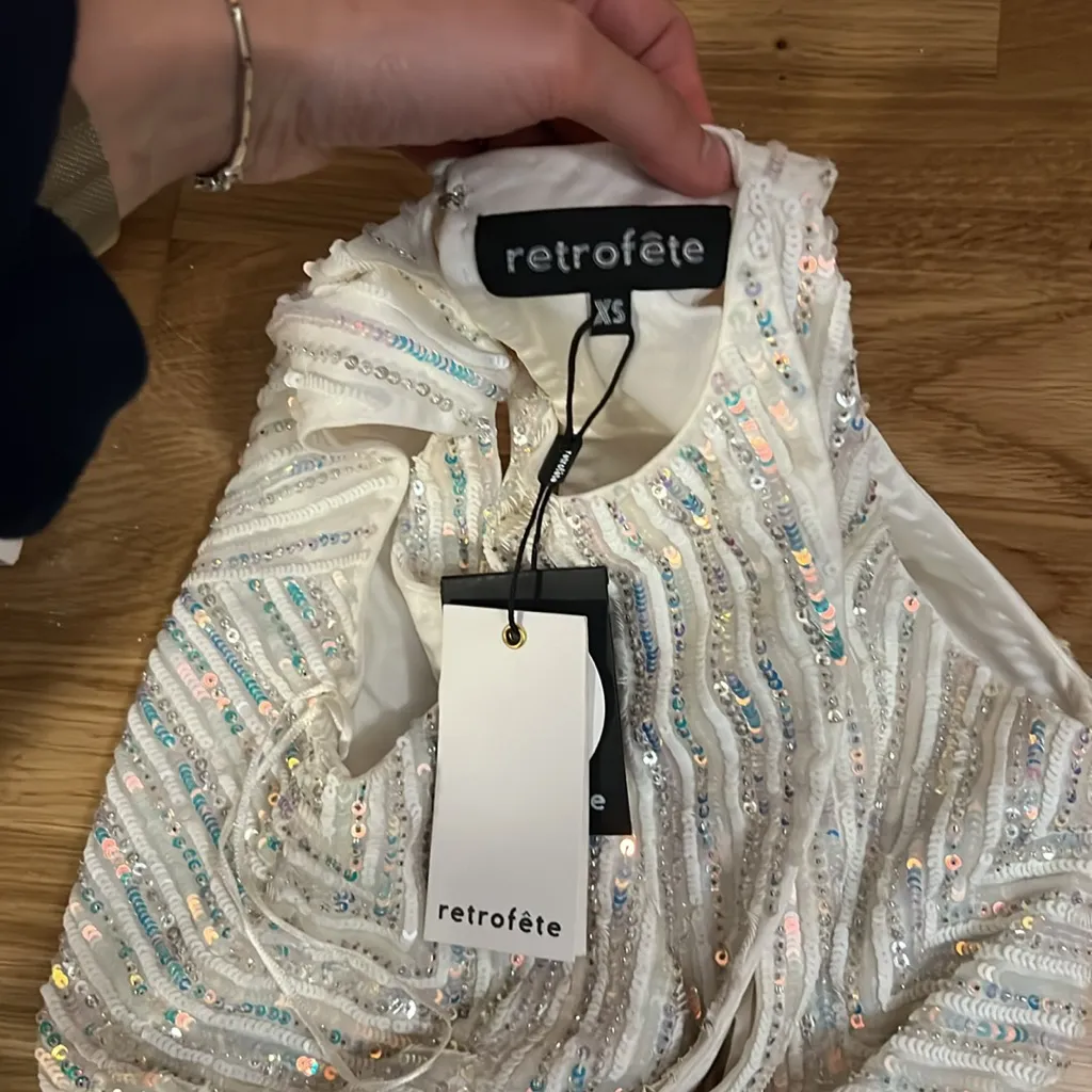 NWT Retrofete Millie cut out Dress in Geo White Size XS - Image 7