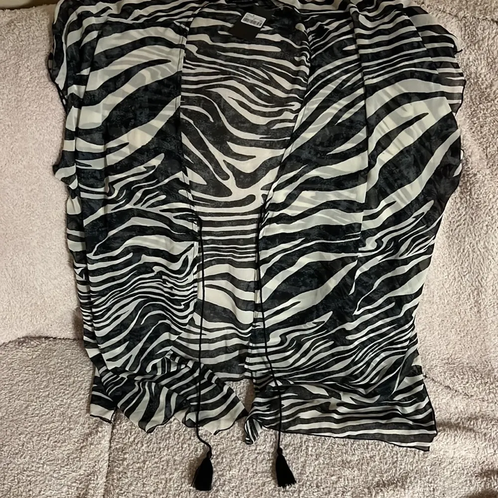 Nwt South Moon Under Zebra swim coverup - Image 4
