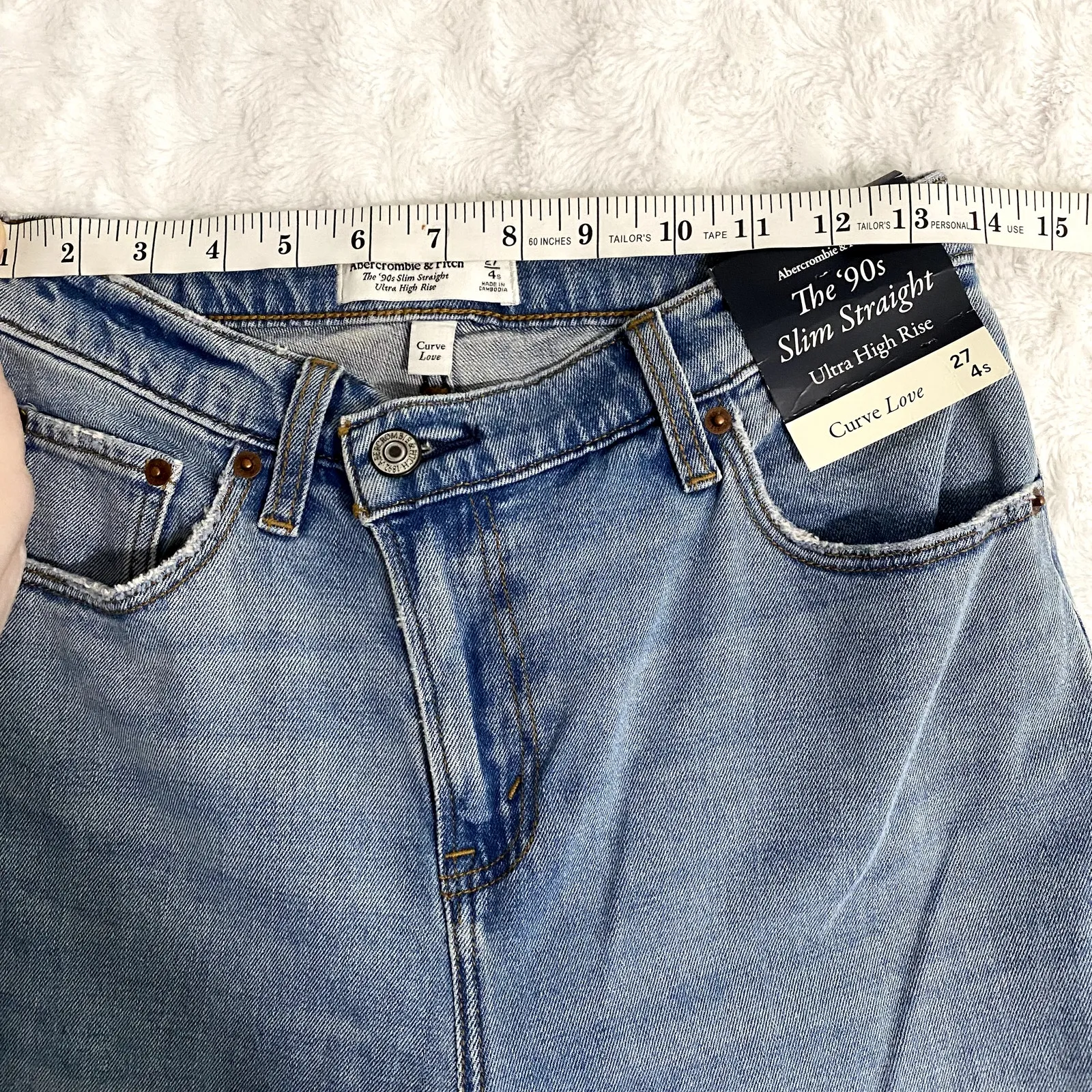 NWT Abercrombie & Fitch Curve Love The 90s Slim Straight Jeans 27/4 Short - Image 7