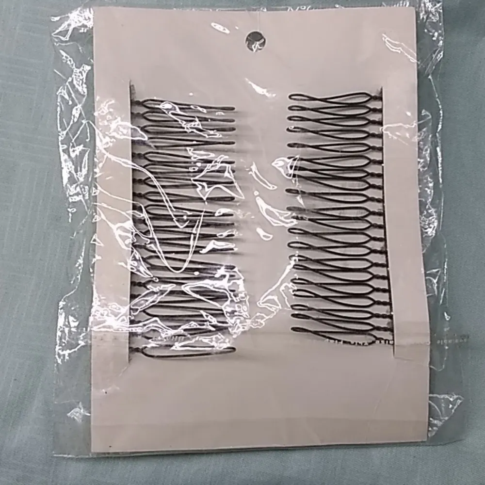 LADIES' NIP Beaded Hair Accessory - Image 3