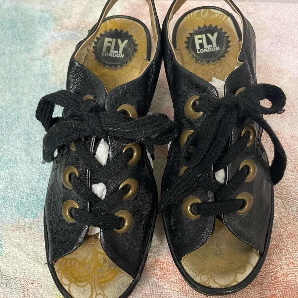 Fly London  Lace up low wedge - Image 2