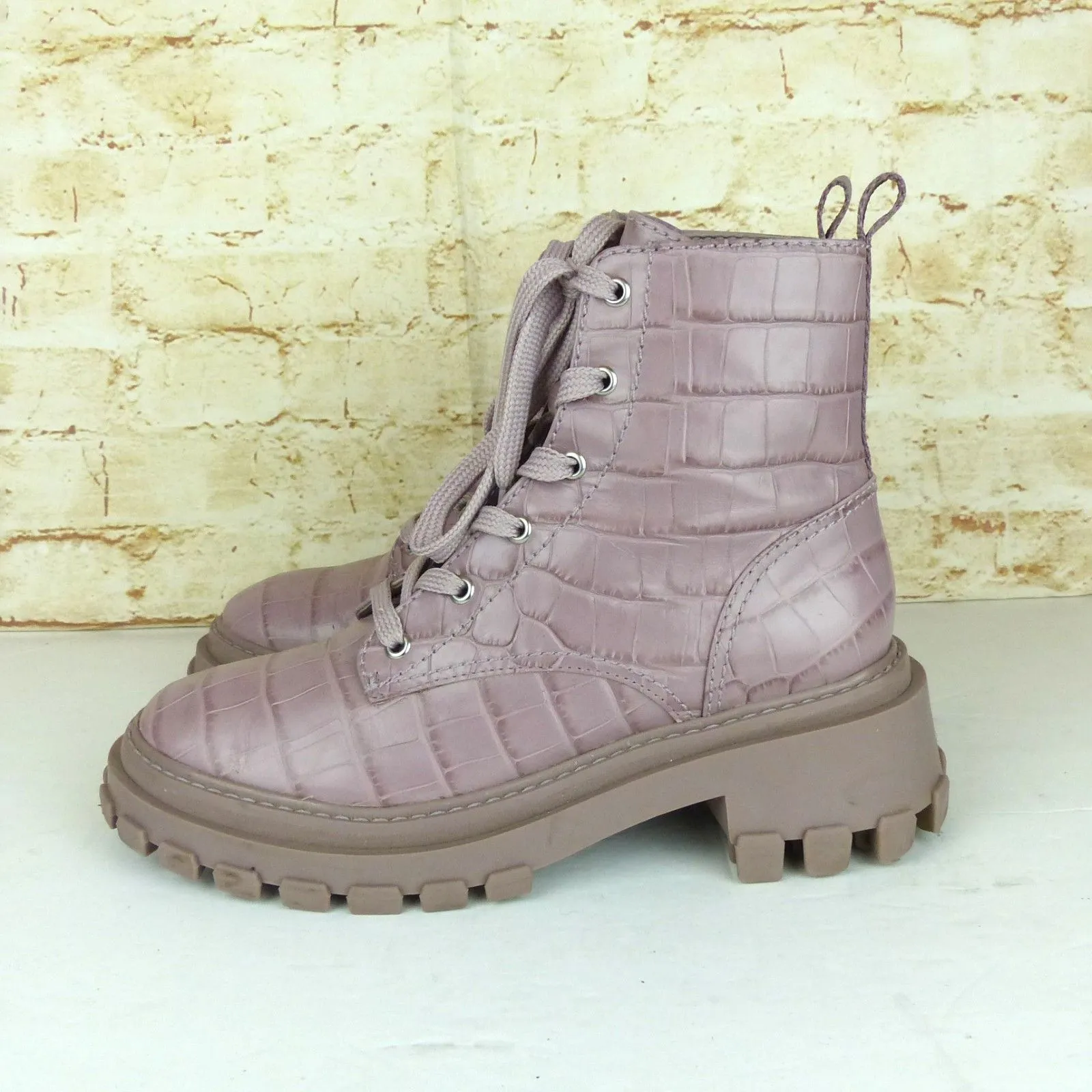 Schutz Orly Croc Embossed Combat Boots Women 8 Lilac Patent Leather Chunky Lug - Image 6