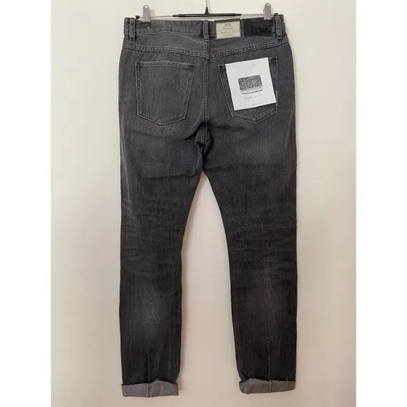 NWT Neuw‎ Slim Slouch Faded Black Boyfriend Jeans Women’s Size 4 Ripped Distress - Image 2