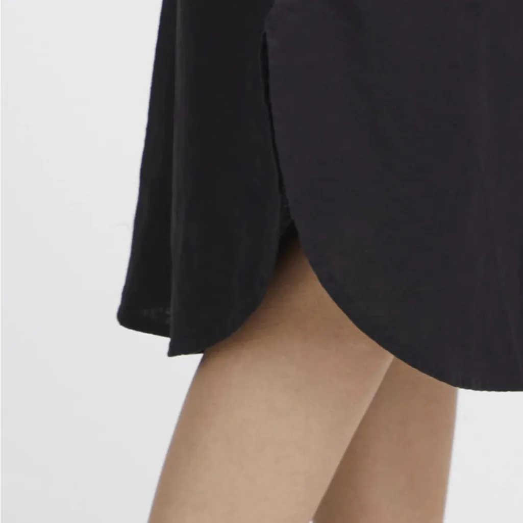 Black Button - Image 2