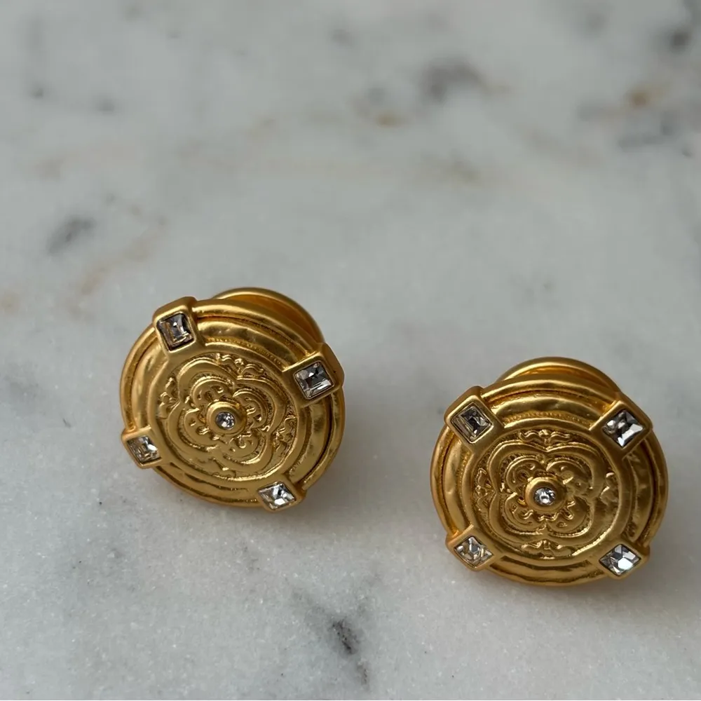 NWOT Julie vos Gold Stud Earrings - Image 3