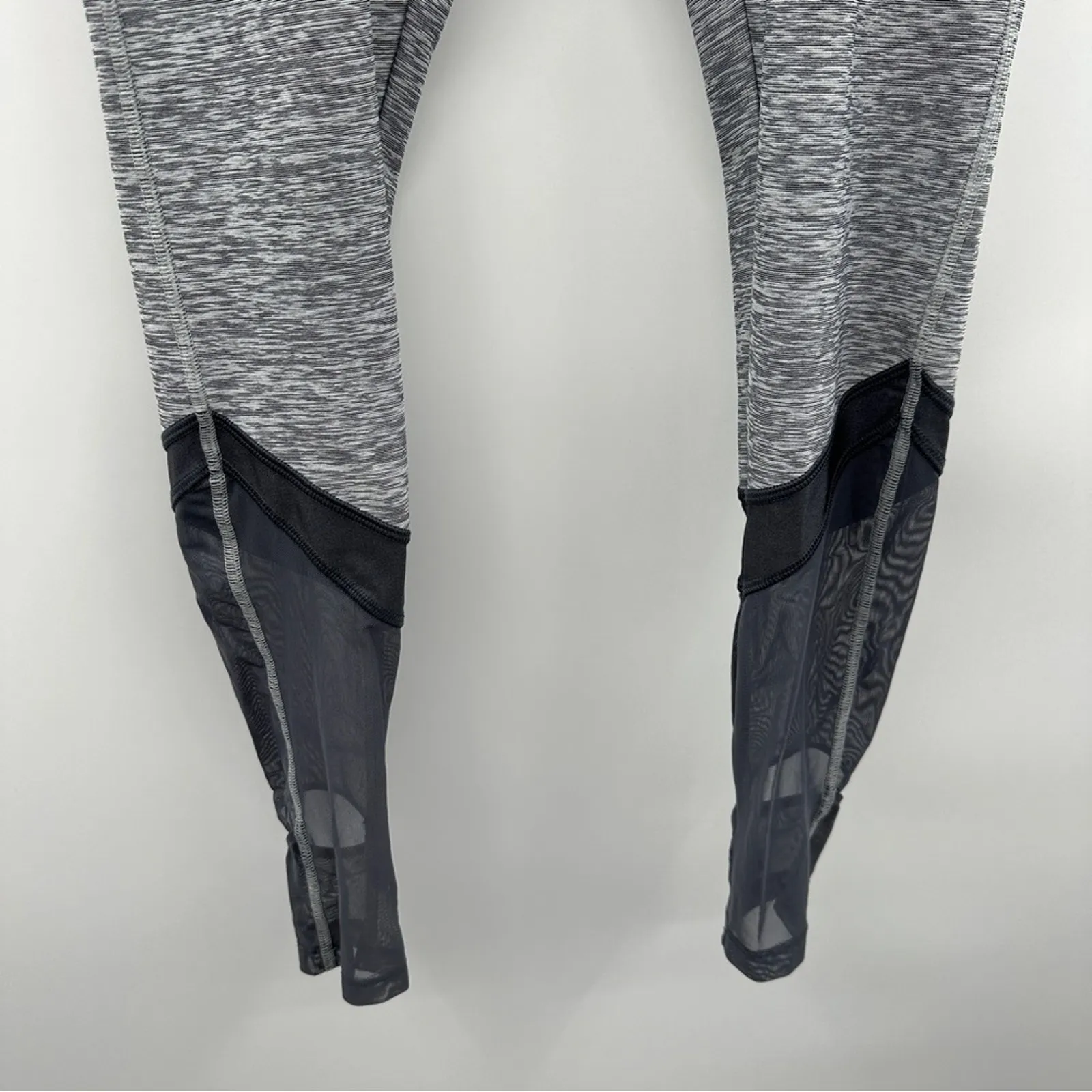 Pink Victoria’s Secret Ultimate Gray High Rise Stirrup Leggings Size‎ M - Image 3
