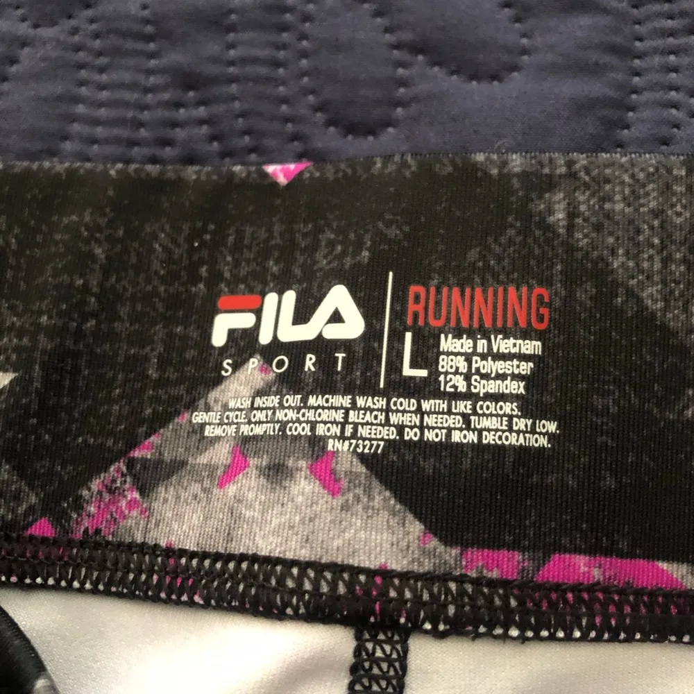 Fila Capris Purple &  Black Abstract  Print L - Image 7
