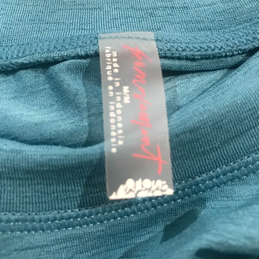 Free People Movement Women's Tempo Long Sleeve in Celestial Blue size M NWT - Image 7