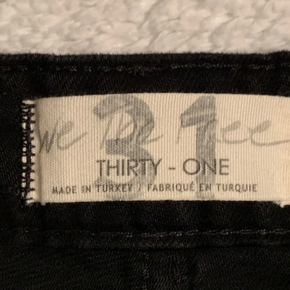 Free People Ripped Black Jeans - Image 9